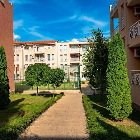 Private At Sunny Day 6 Complex Tunkovo